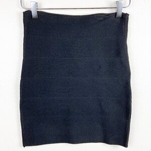 Black Ribbed Mini Skirt Y2K Vintage Medium